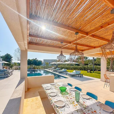 Villa Alimea San Ciprianu *